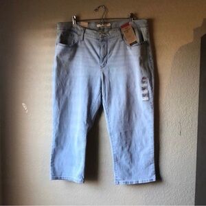 New Levi’s Jeans Women’s 311 Shaping Skinny Capris Casual Denim Blue Jean Sz 18W
